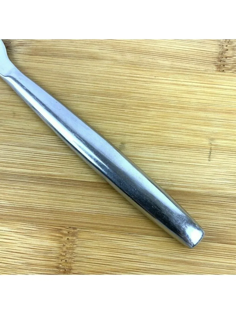 Oneida Leda Set Of 3 Dinner Knives 18/10 Stainless Steel Flatware